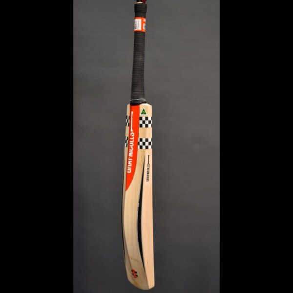 GRAY NICOLLS THYLACINE BLACK EDITION CRICKET BAT
