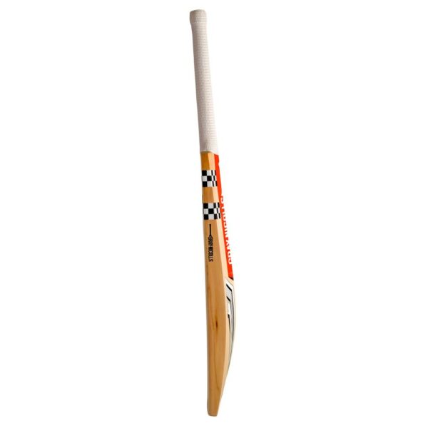 GRAY NICOLLS NOVA 3.0 700 CRICKET BAT 2025-26